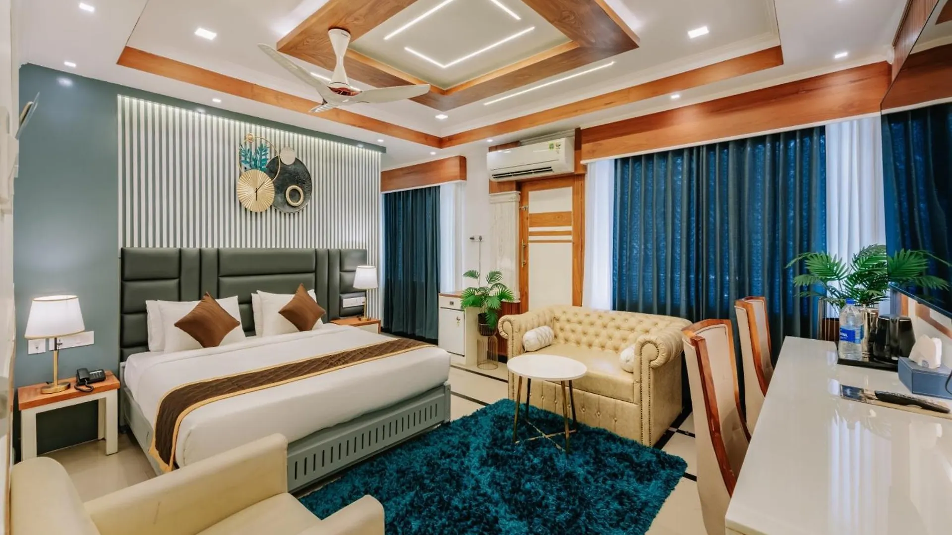 Excellency Airport Hotel アンガマリー
